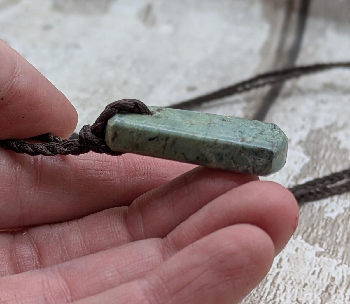 New Zealand pounamunjade greenstone roimata tear drops pendant
