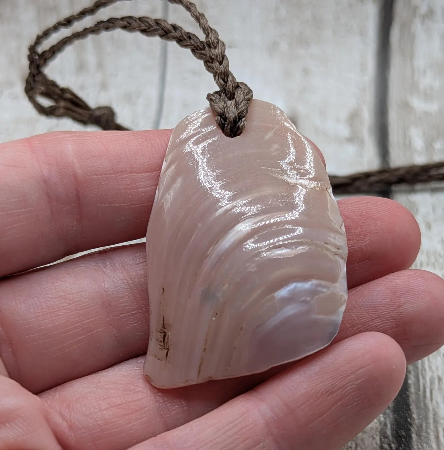Large mid Iridescent NZ Freshwater Pink Mussel Shell Pendant – Natural Tumbled, Rainbow Shine, Hand-Polished Shell Jewellery