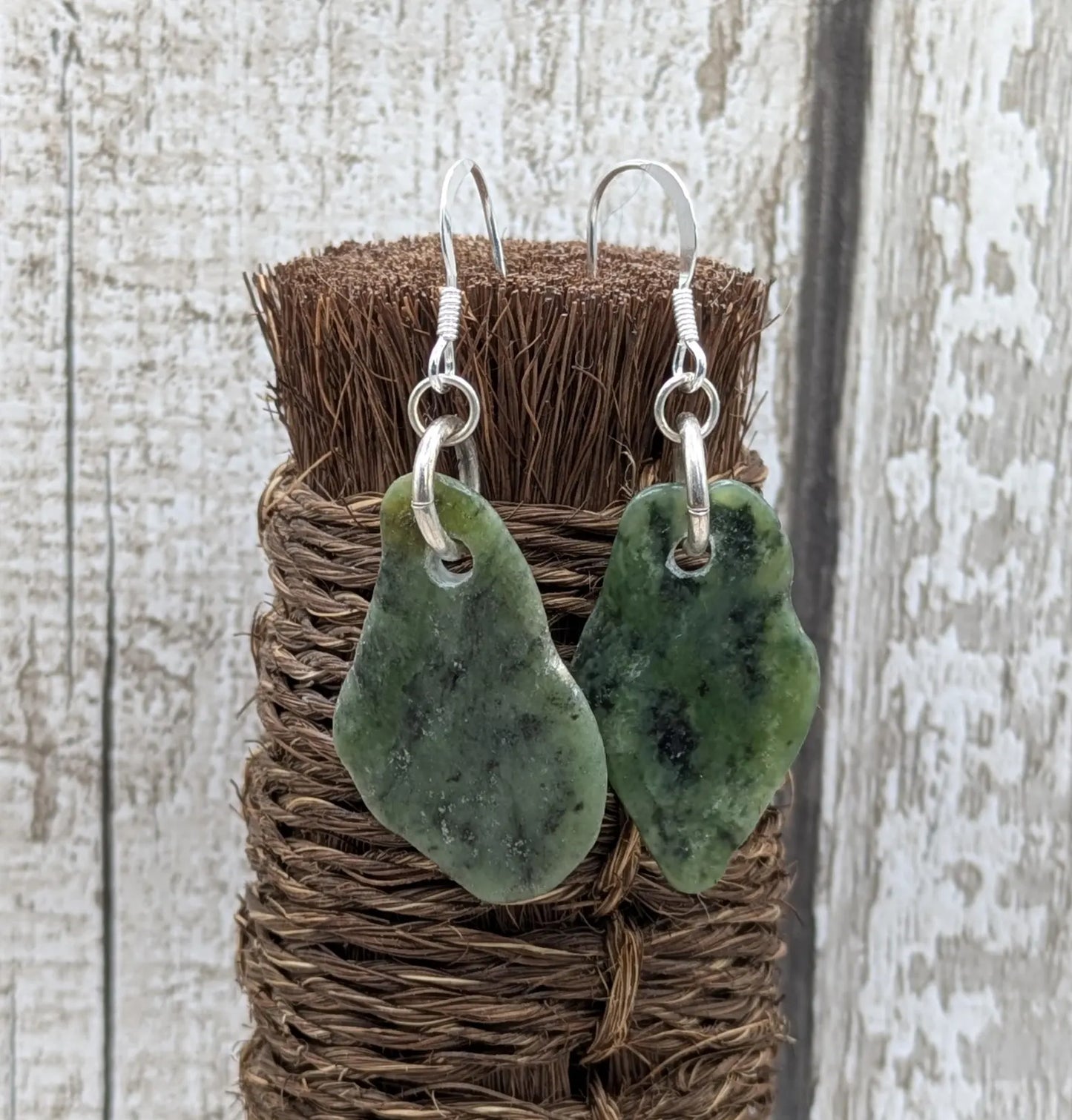 New Zealand pounamu Greenstone jade fish hook earrings.