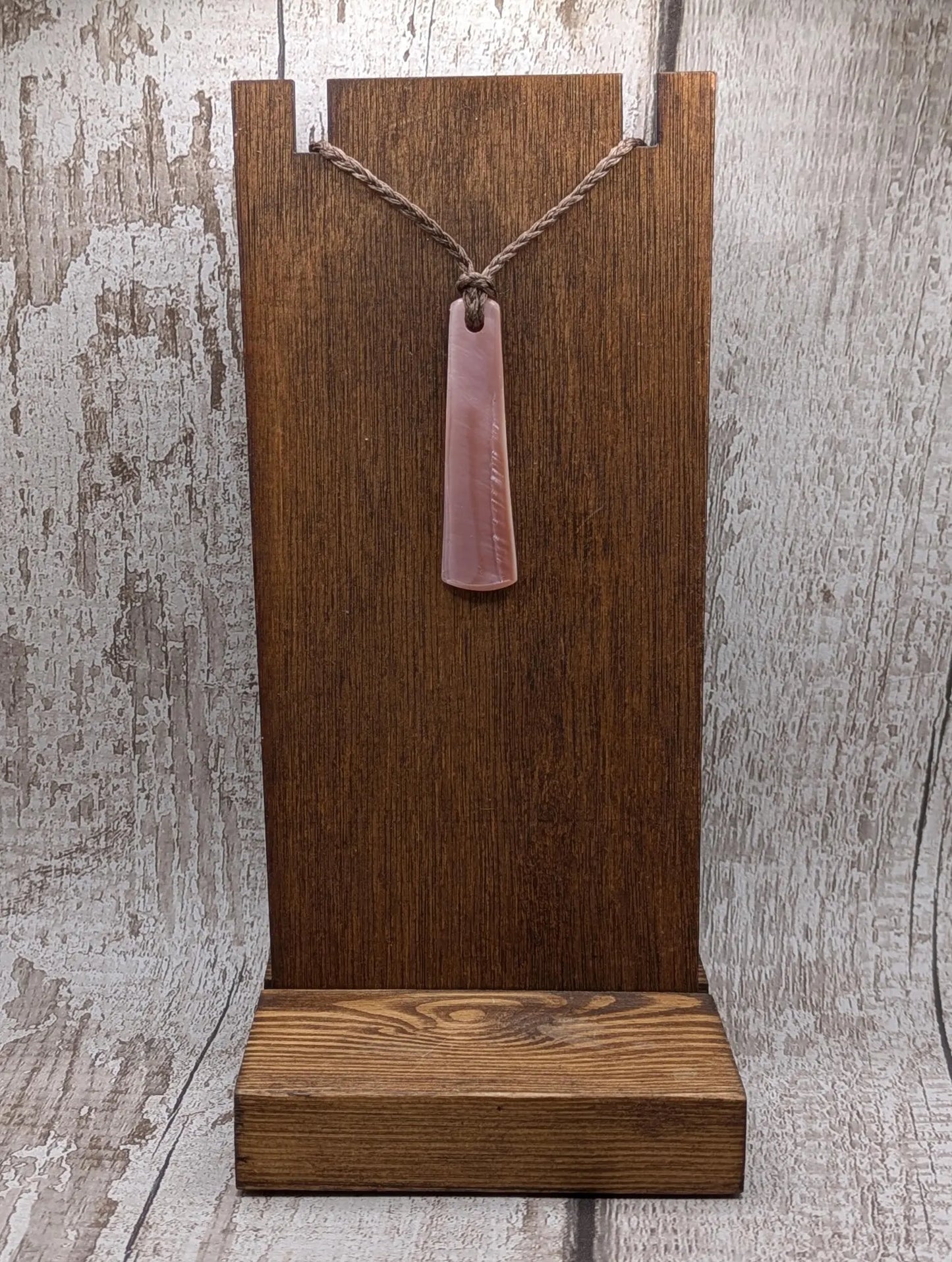 New Zealand pink freshwater mussel shell roimata pendant.
