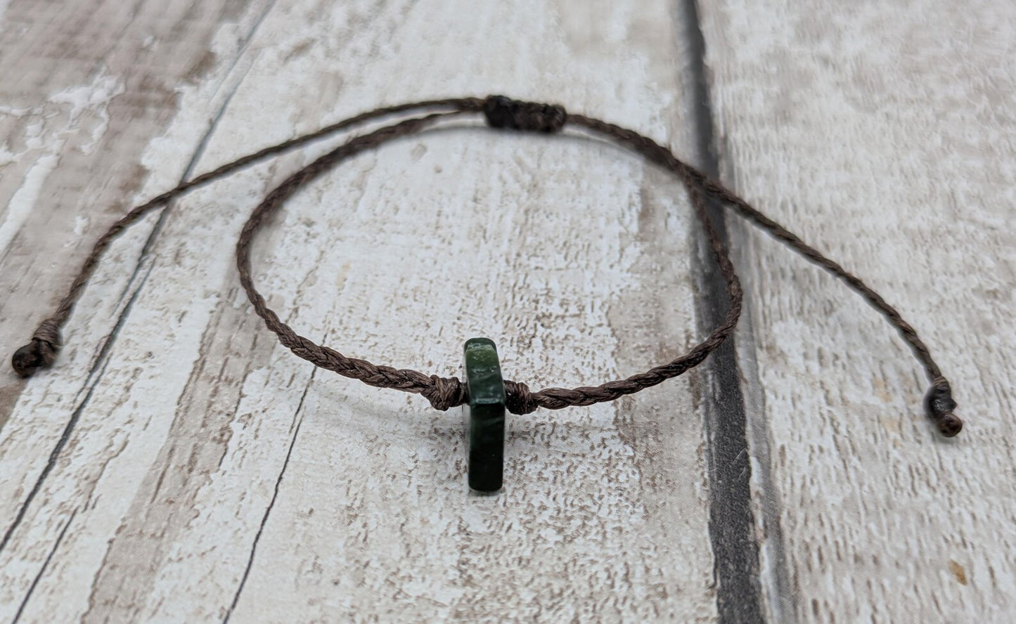 New Zealand Pounamu greenstone Jade bracelet.