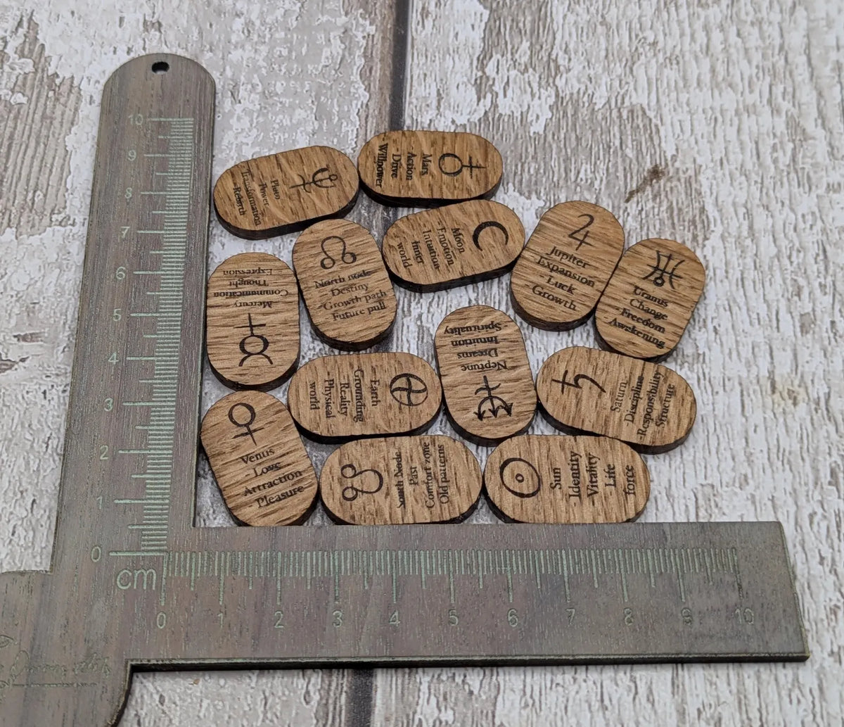 Oak wood beginner planetary oracle tiles.