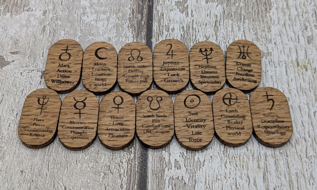 Oak wood beginner planetary oracle tiles.