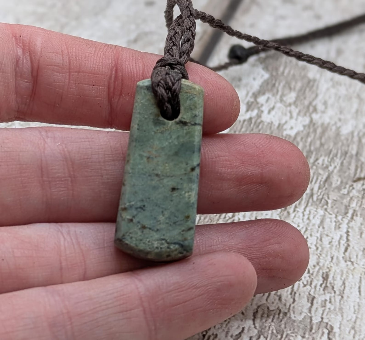 New Zealand pounamunjade greenstone roimata tear drops pendant