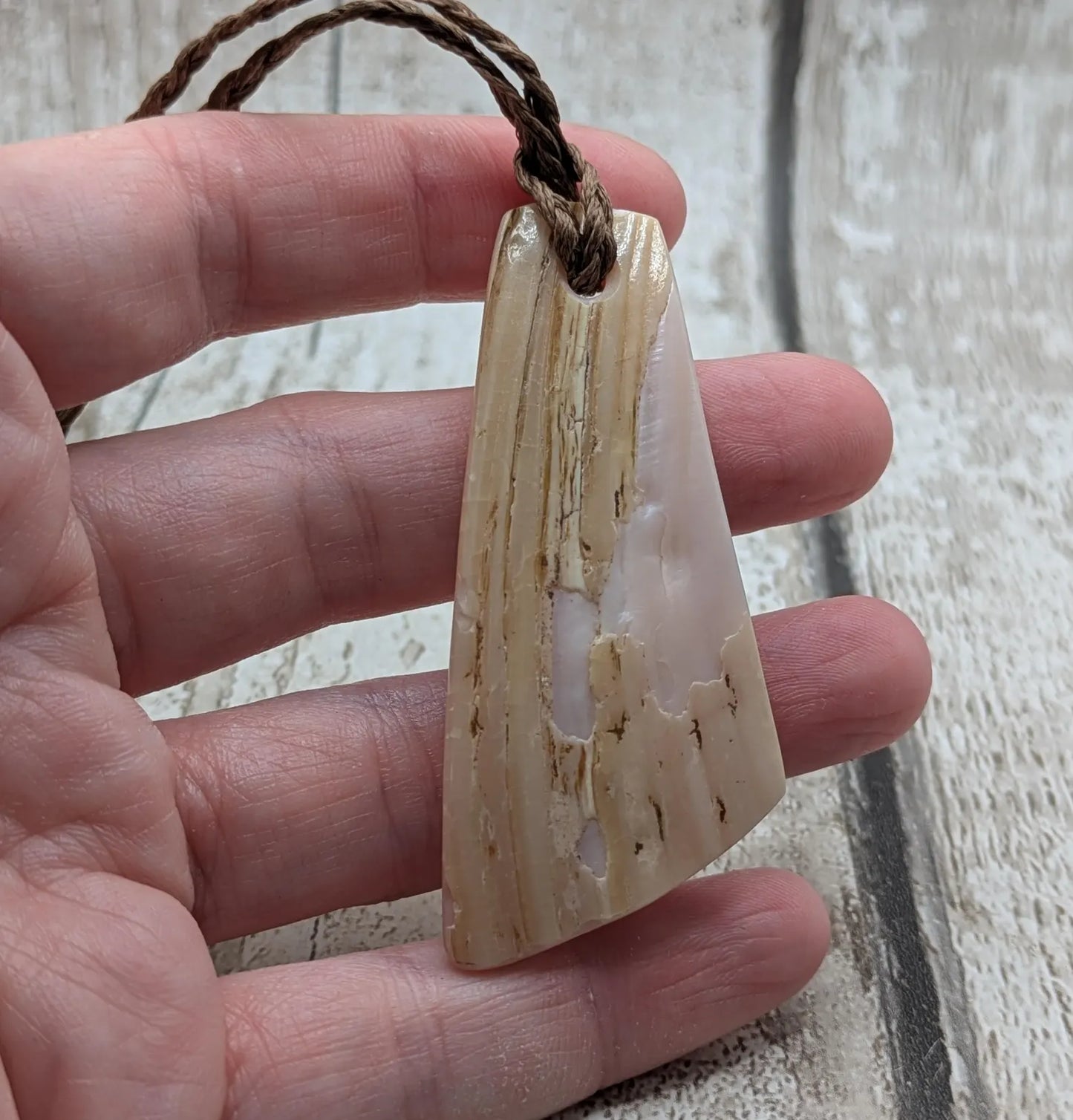 New Zealand fresh water pink mussel Toki style pendant.