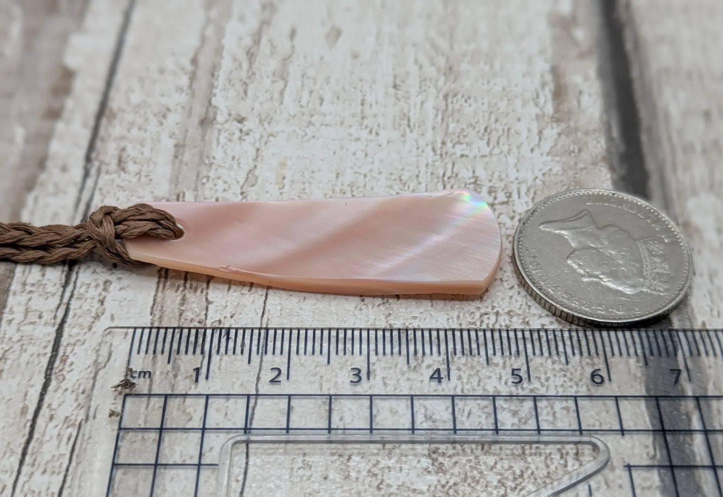 New zealand freshwater pink mussel roimata drop pendant.
