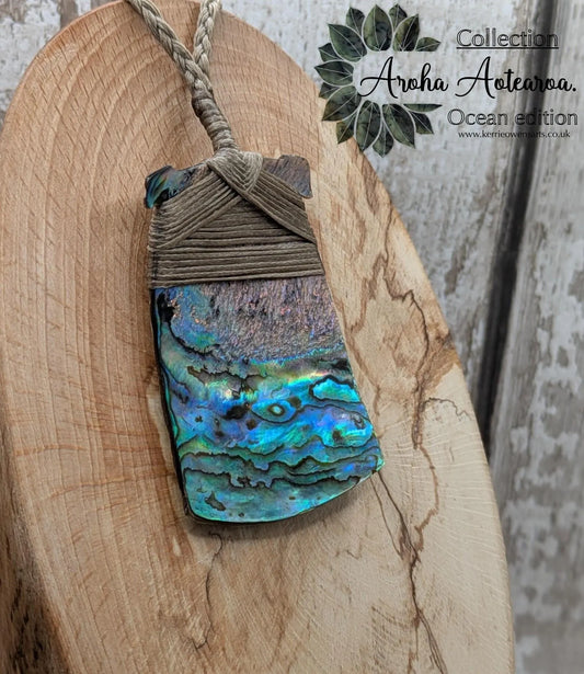 Wild New Zealand freshwater Pāua shell Hei Toki adze pendant