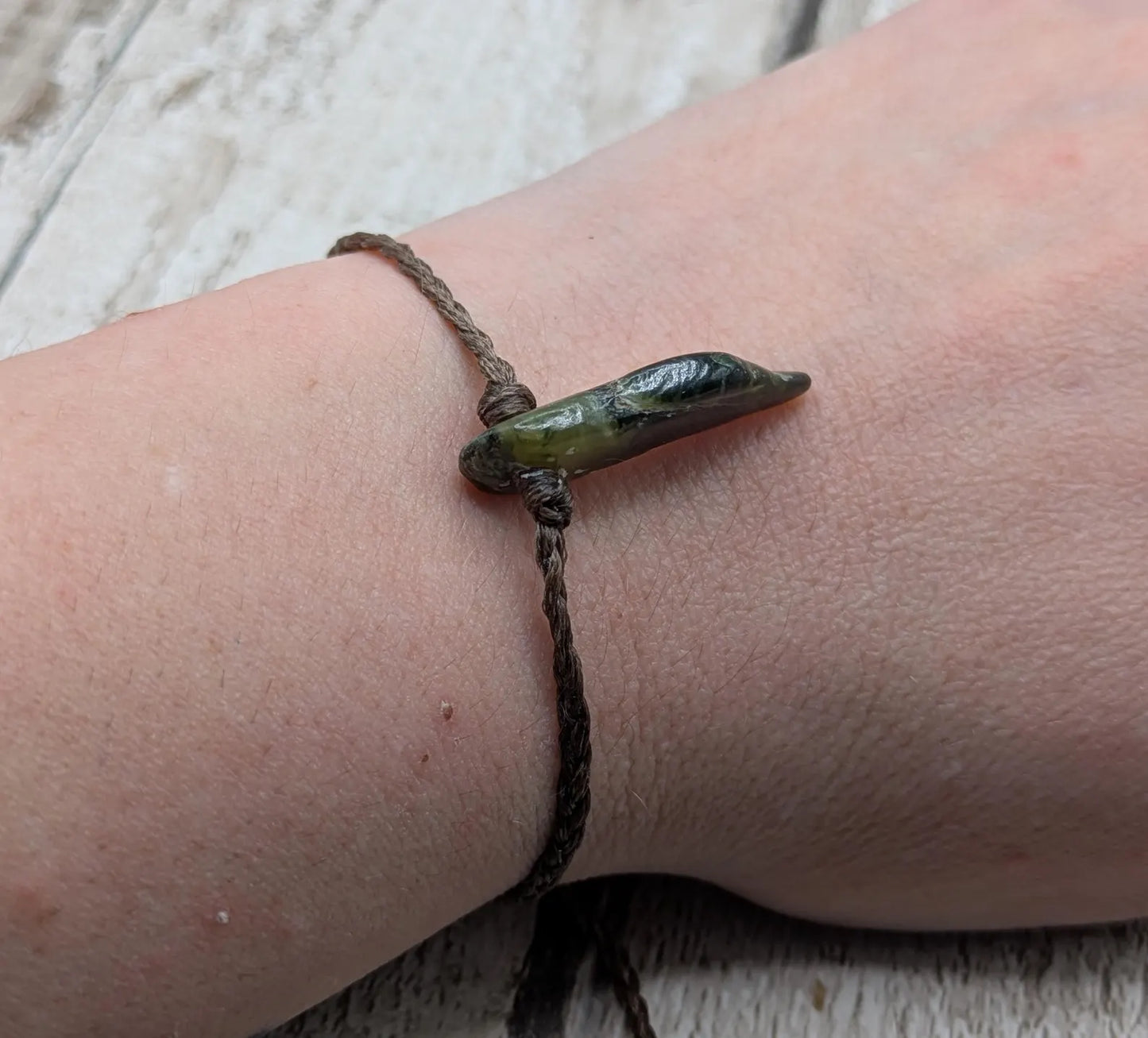 Adjustable New Zealand tumbled Pounamu greenstone jade bracelet.