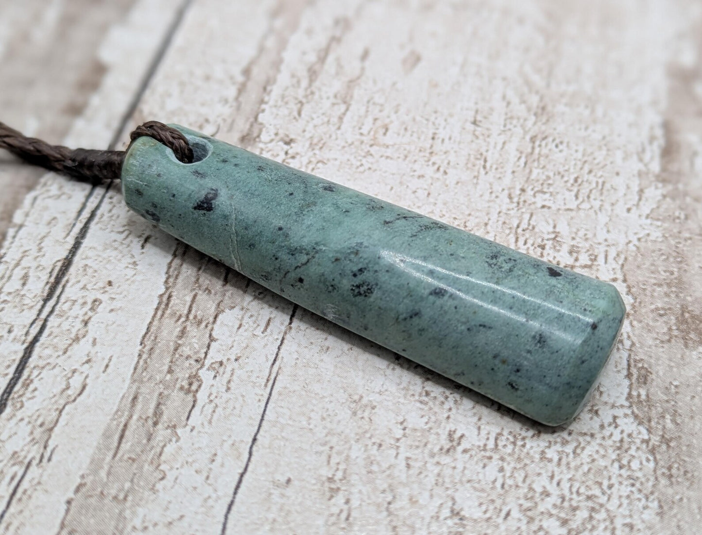 New zealand Pounamu Nephrite Jade Roimata Teardrop Pendant – Greenstone Healing Necklace, Māori culture Taonga - spiritual jewellery.