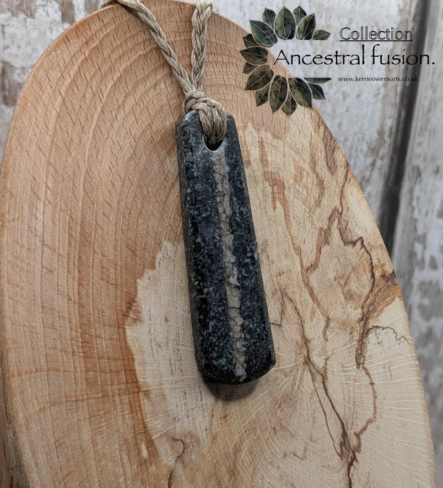 Preseli bluestone Stonehenge stone roimata teardrop with Avebury sarsen inlay.