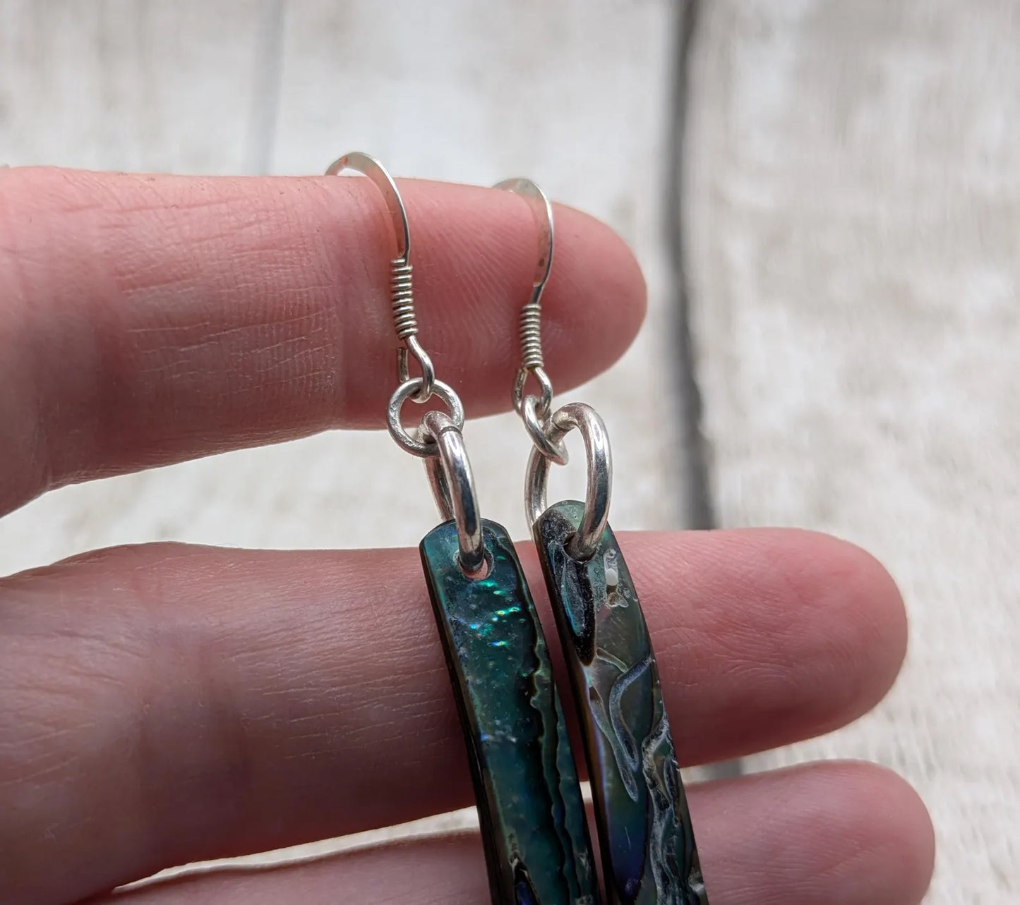 Hand-Polished Kaikōura Pāua Shell fish hook Earrings – Long Drop 925 Sterling Silver wild beachcombed Abalone unisex ocean themed Jewellery