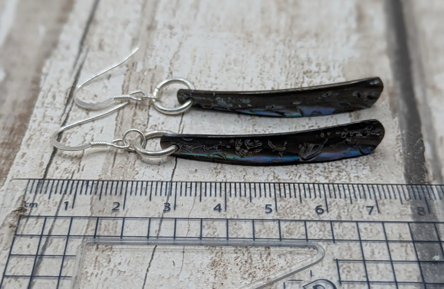 Hand-Polished Kaikōura Pāua Shell fish hook Earrings – Long Drop 925 Sterling Silver wild beachcombed Abalone unisex ocean themed Jewellery