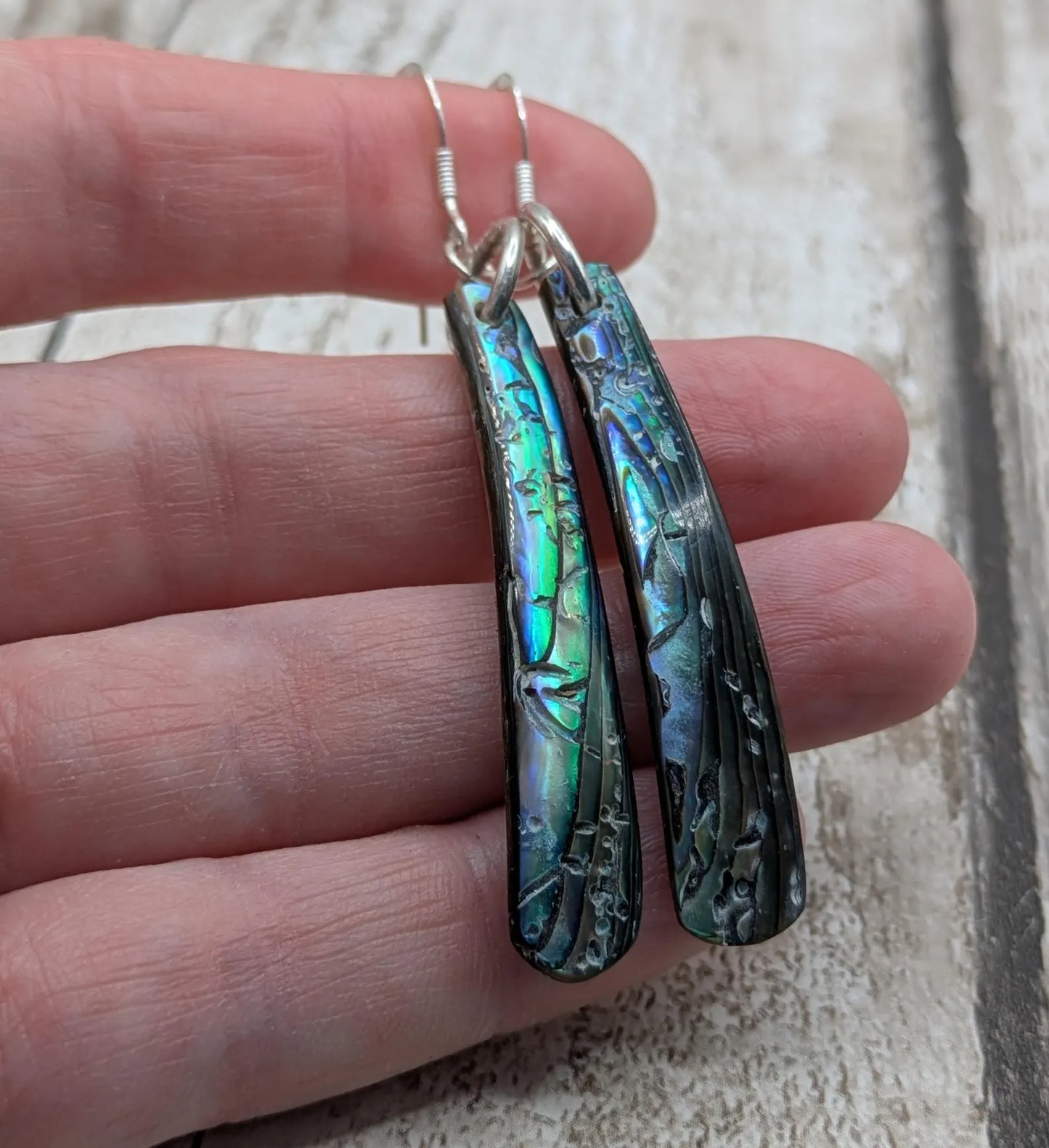 Hand-Polished Kaikōura Pāua Shell fish hook Earrings – Long Drop 925 Sterling Silver wild beachcombed Abalone unisex ocean themed Jewellery