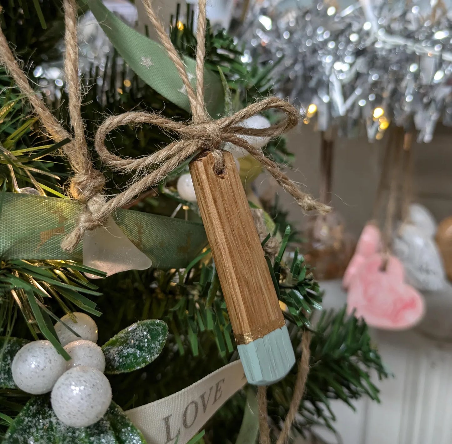 3 pack Oak wood drop Christmas decoration. 3 decoration, Laurel green colour.