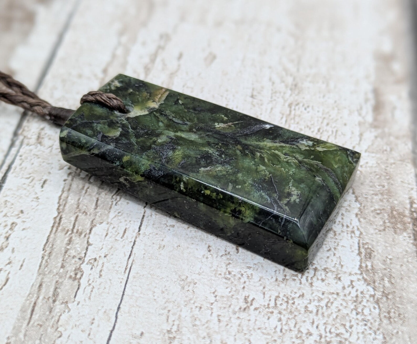 New Zealand Douglas creek haast pass serpentine pounamu faceted pendant