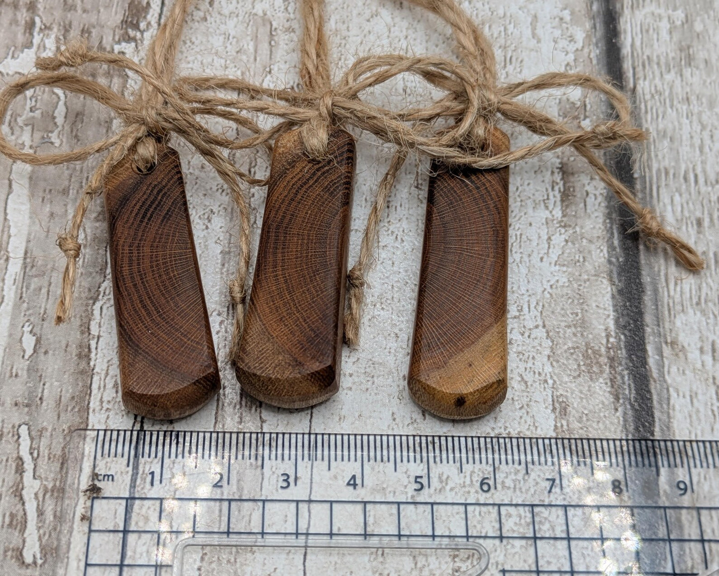 3 pack Laburnum wood roimata drop Christmas decorations.