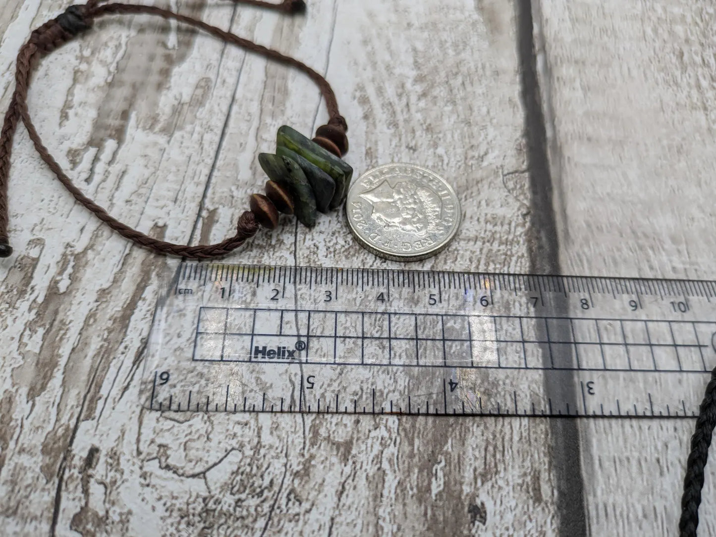 Haast pass serpentine Pounamu chip bracelet.