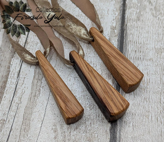 Set of Three Whiskey Barrel Oak Teardrop Christmas Ornaments – Side-Drilled Recycled Wood Yule Christmas Decorations with Gold Ribbon.