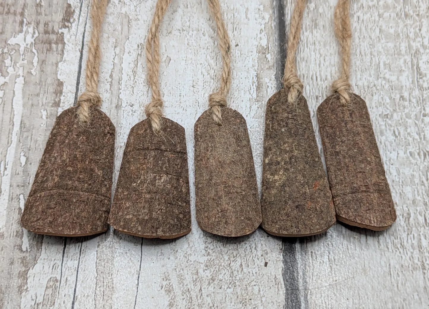 5 pack cinnamon tree bark seasonal hanging decorations.