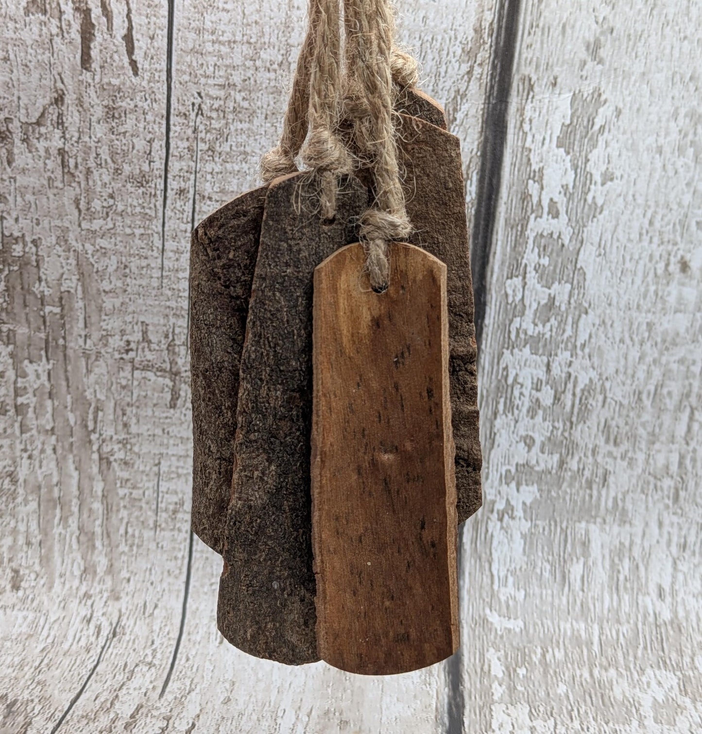 5 pack Cinnamon bark shaped Christmas decorations.