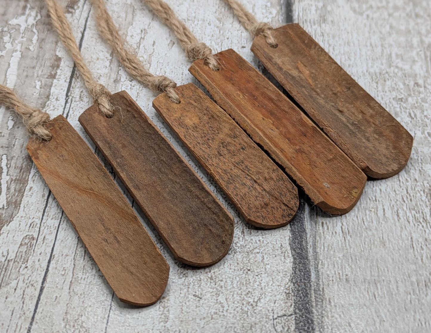 5 pack cinnamon bark Christmas seasonal decorations.