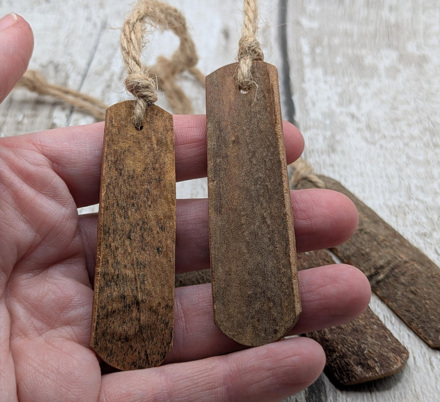 5 pack cinnamon bark Christmas seasonal decorations.