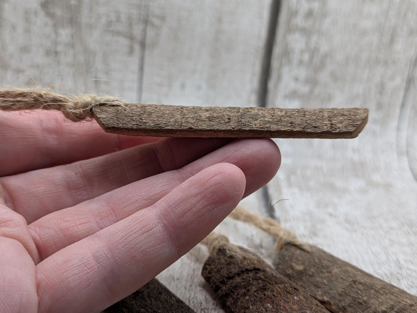 5 pack cinnamon bark Christmas seasonal decorations.