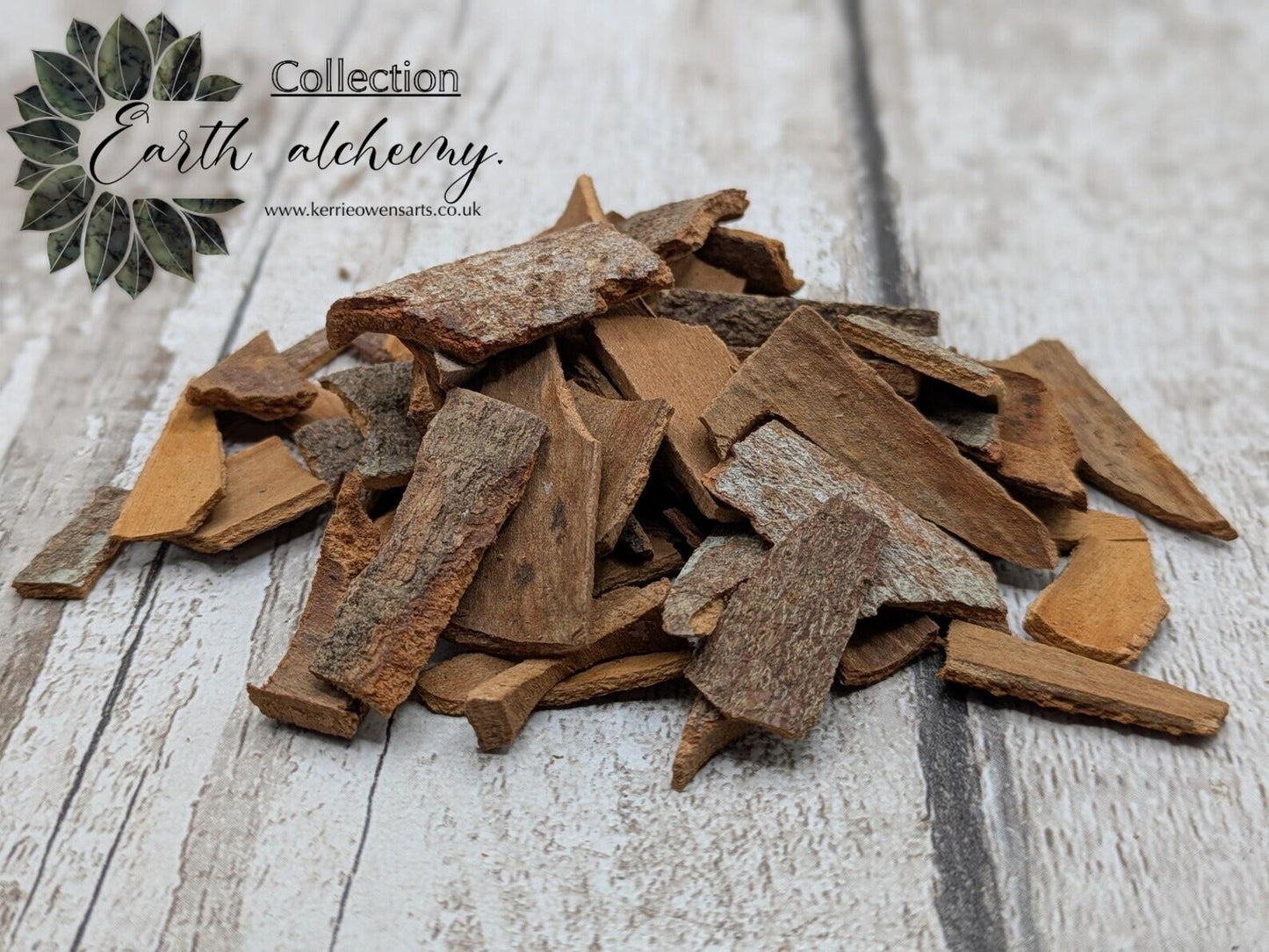 Pouch cinnamon bark offcuts and scrap for ritual and spellwork.
