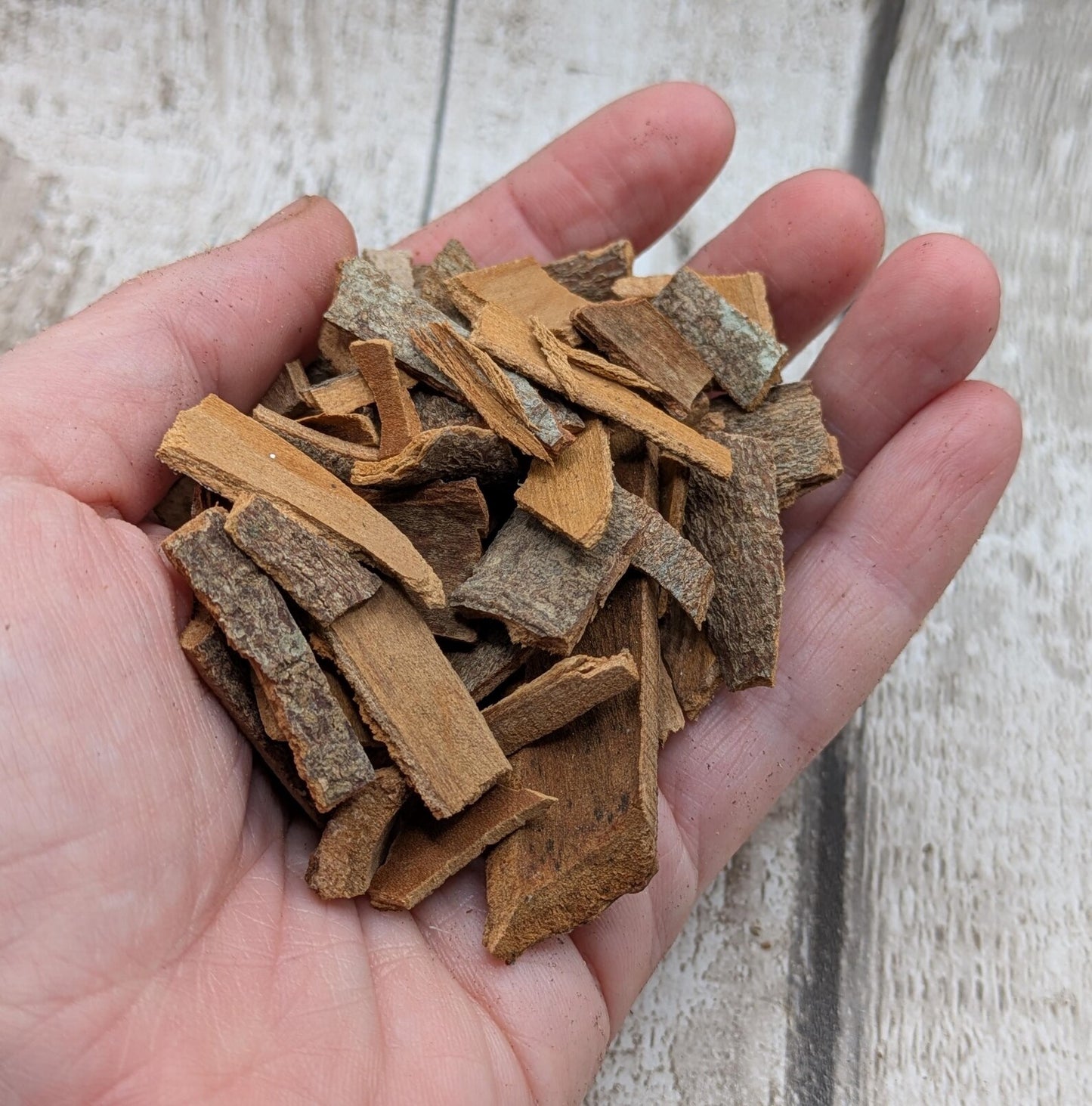 Pouch cinnamon bark offcuts and scrap for ritual and spellwork.