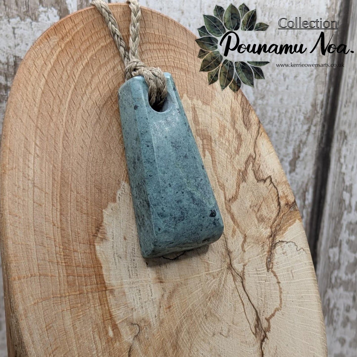 New Zealand Pounamu greenstone jade Hei Toki adze style pendant.