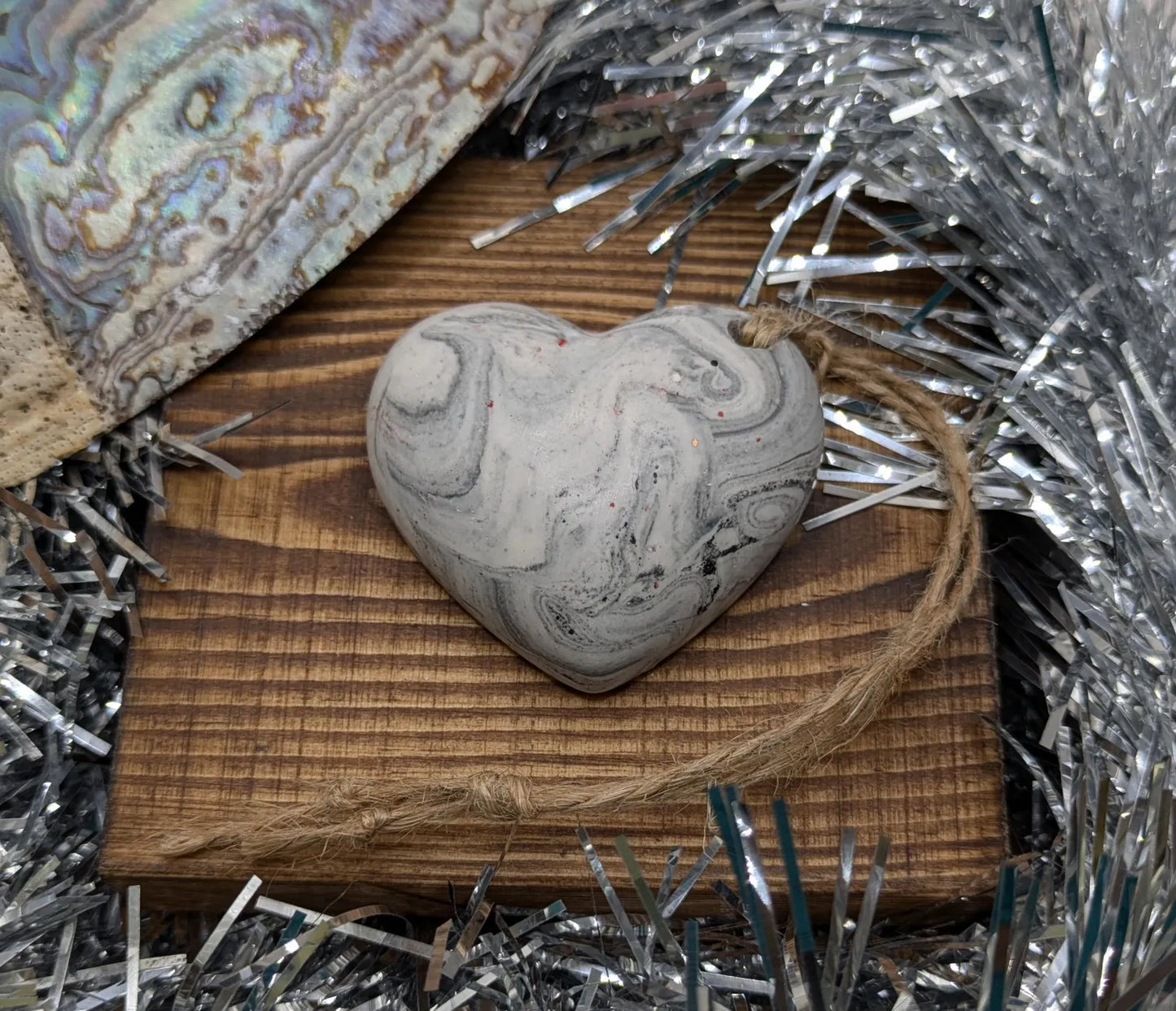Black and white jesmonite Christmas decoratIons.