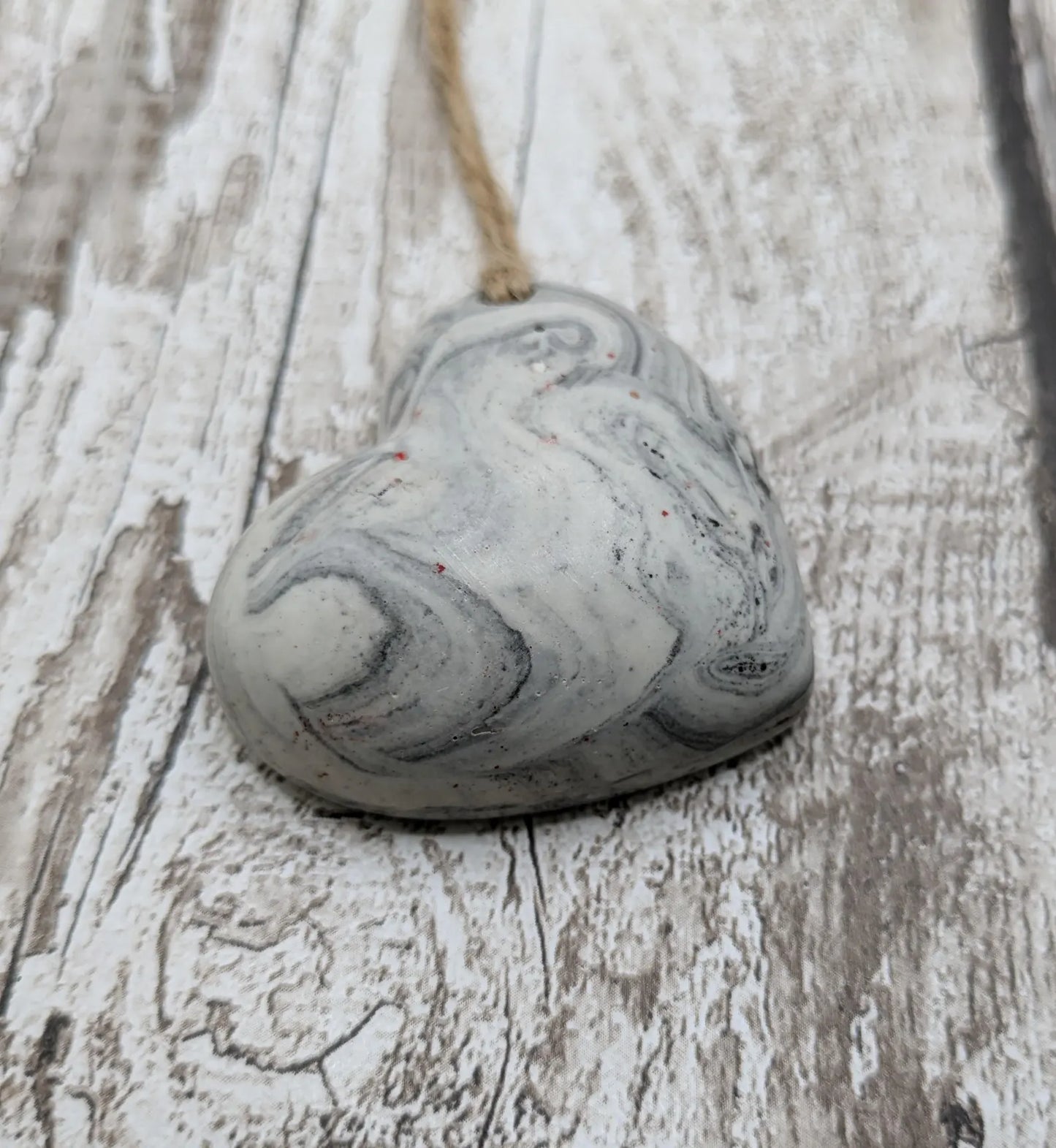 Black and white jesmonite Christmas decoratIons.