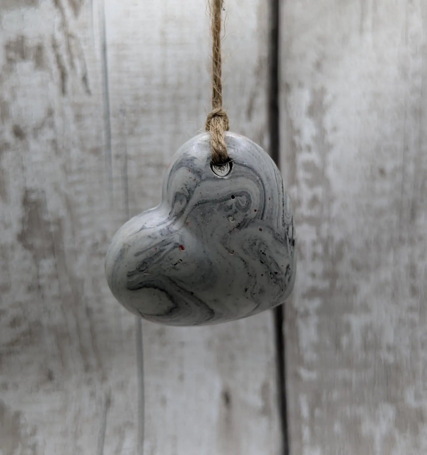 Black and white jesmonite Christmas decoratIons.