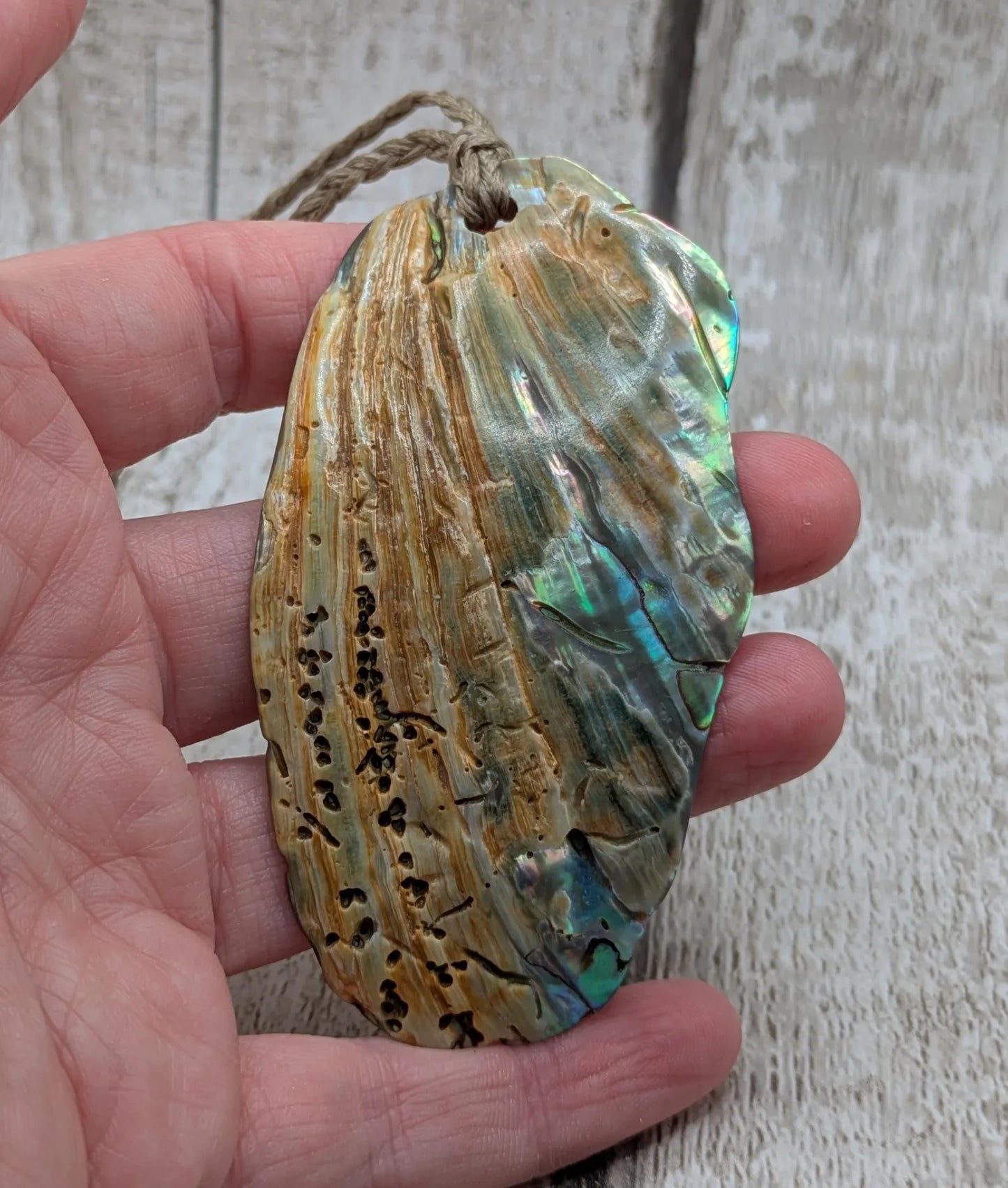 Large Freeform NZ Pāua Shell Pendant – Iridescent Abalone Statement Necklace, Natural statement Beach Jewellery.