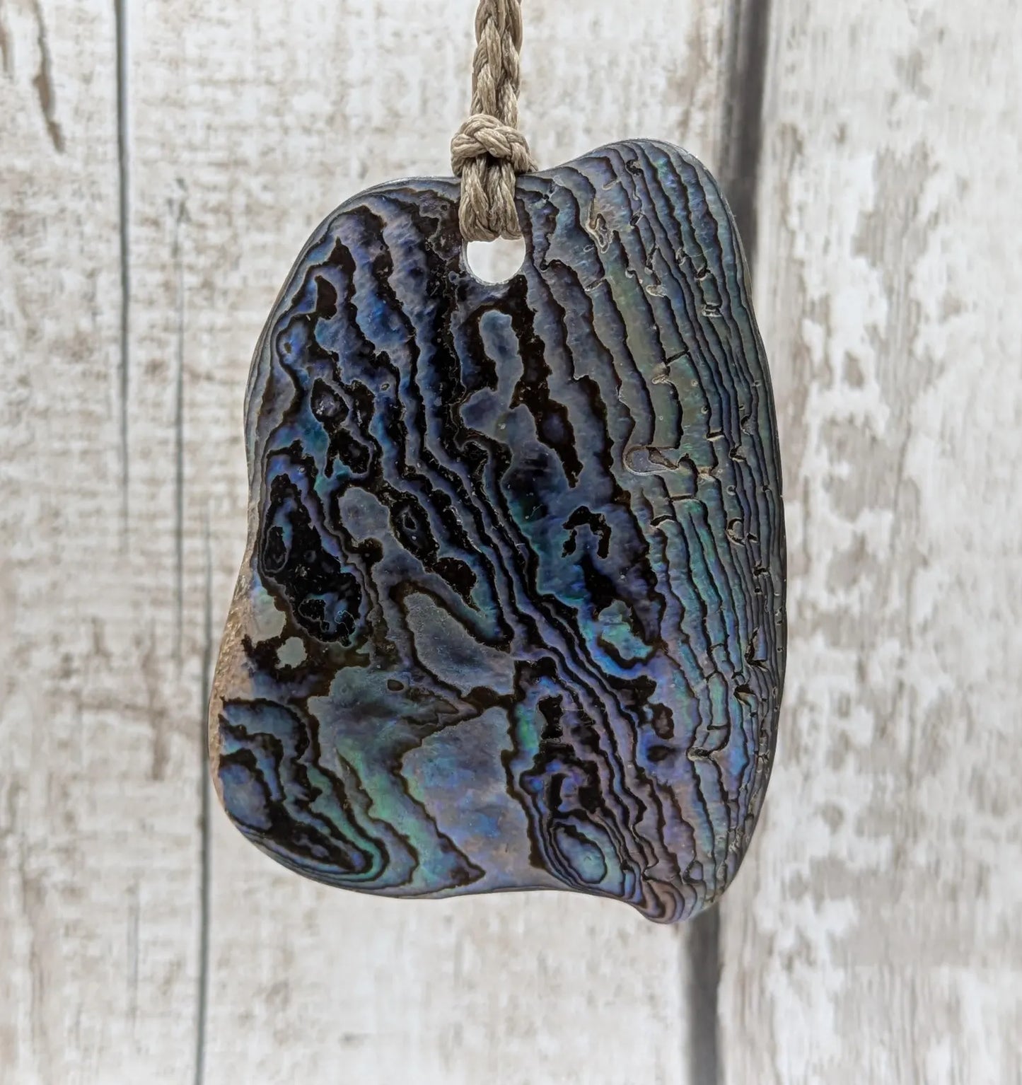 Large Freeform NZ Pāua Shell Pendant – Iridescent Abalone Statement Necklace, Natural statement Beach Jewellery.