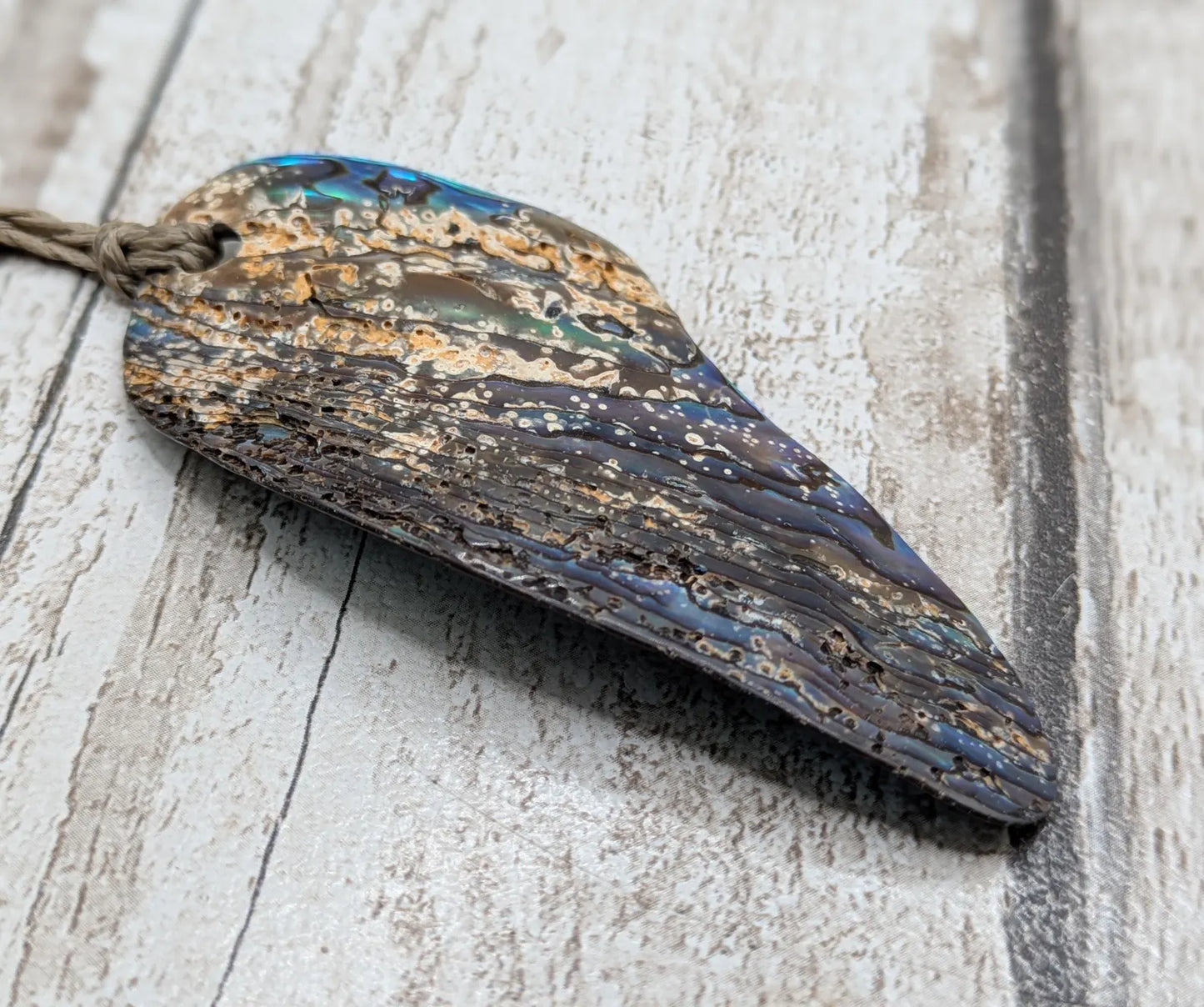 Large Freeform NZ Pāua Shell Pendant – Iridescent Abalone Statement Necklace, Natural statement Beach Jewellery.