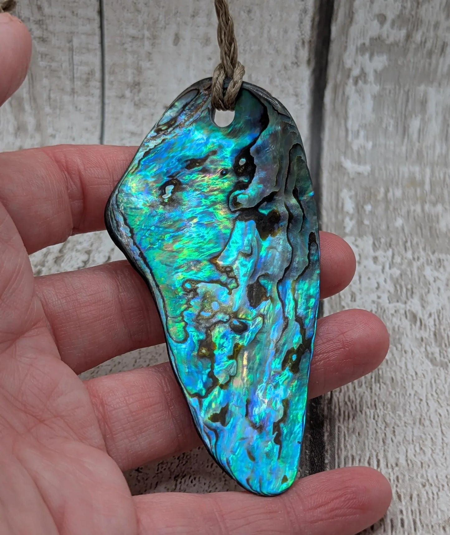 Large Freeform NZ Pāua Shell Pendant – Iridescent Abalone Statement Necklace, Natural statement Beach Jewellery.