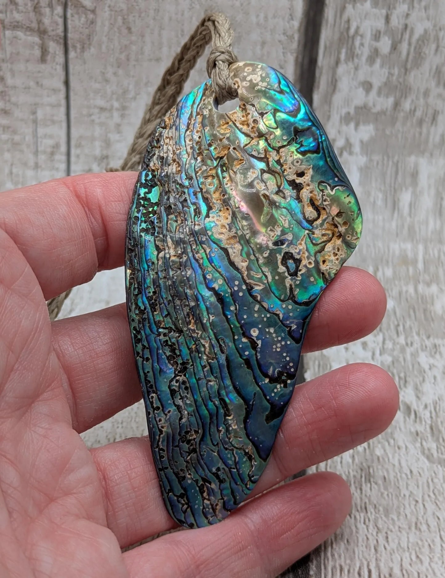 Large Freeform NZ Pāua Shell Pendant – Iridescent Abalone Statement Necklace, Natural statement Beach Jewellery.