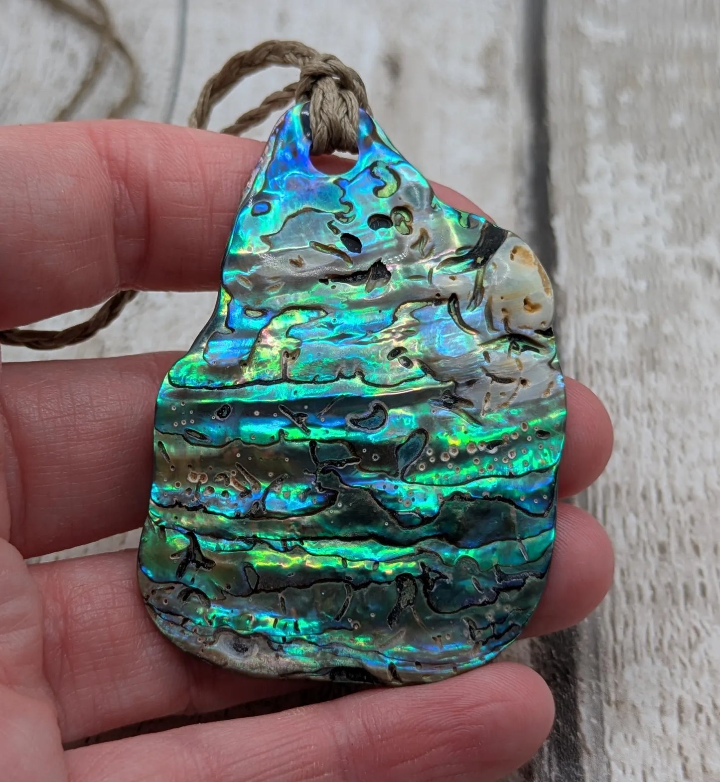 Large Freeform NZ Pāua Shell Pendant – Iridescent Abalone Statement Necklace, Natural statement Beach Jewellery.