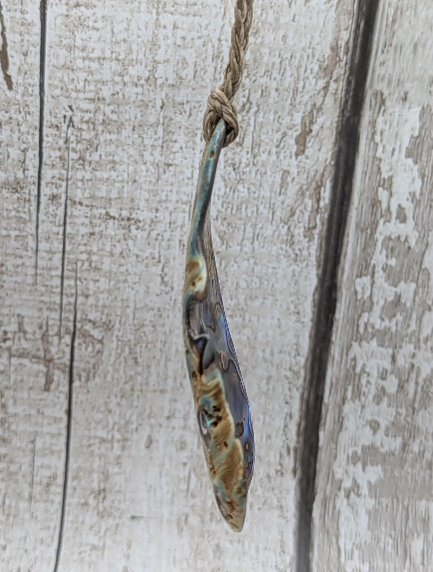 Large Freeform NZ Pāua Shell Pendant – Iridescent Abalone Statement Necklace, Natural statement Beach Jewellery.