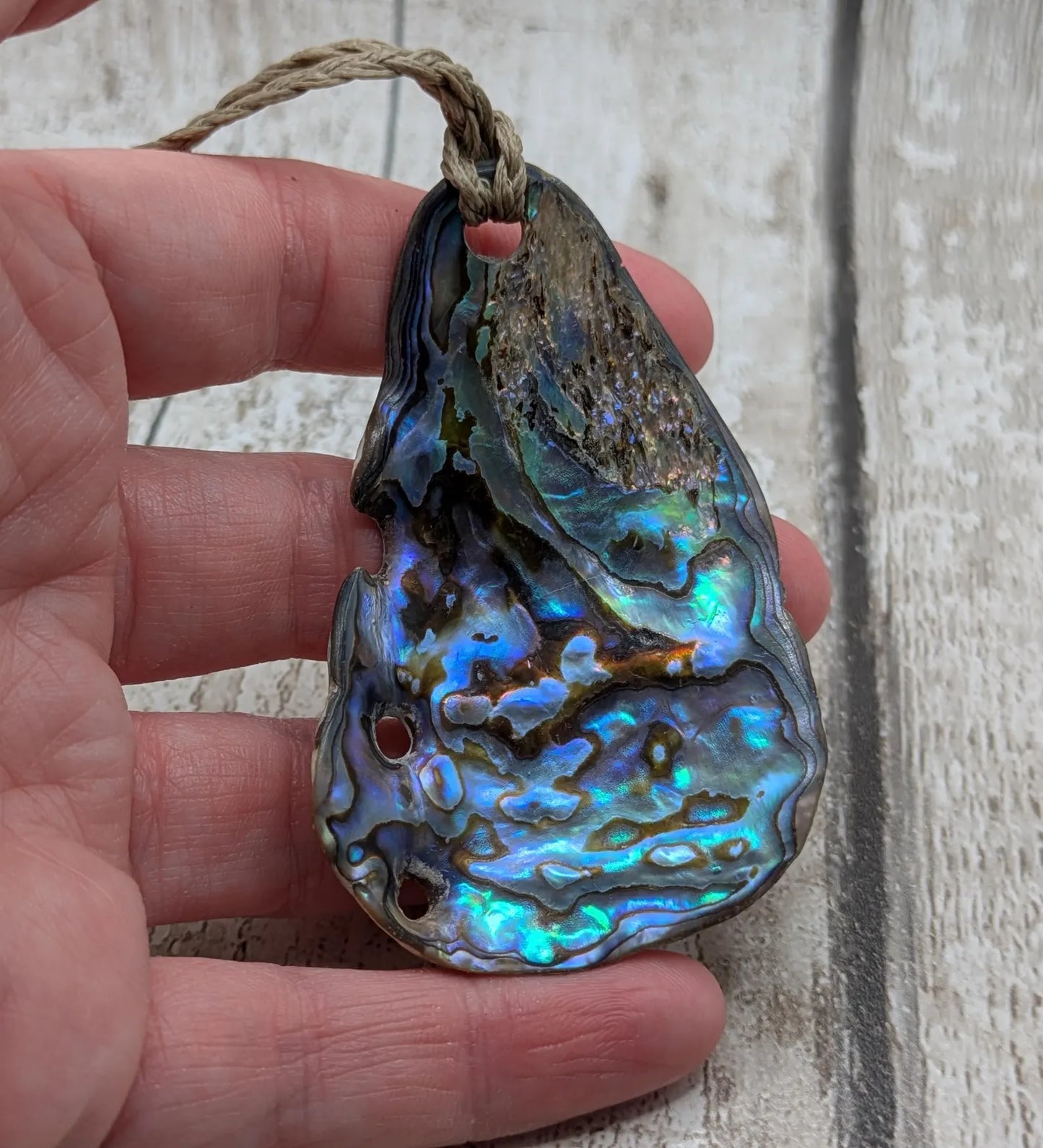 Large Freeform NZ Pāua Shell Pendant – Iridescent Abalone Statement Necklace, Natural statement Beach Jewellery.