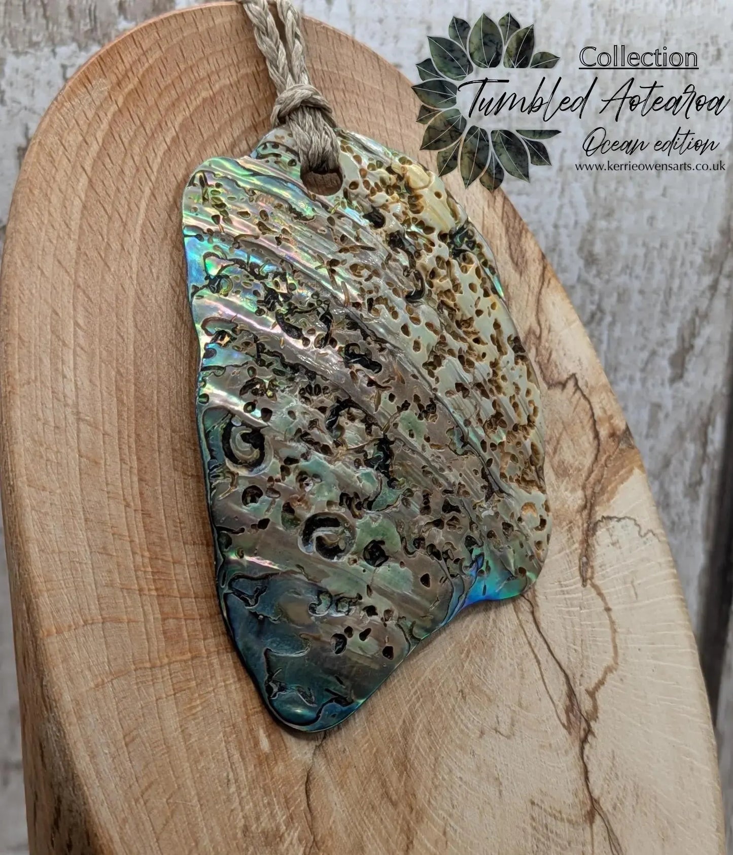 Large Freeform NZ Pāua Shell Pendant – Iridescent Abalone Statement Necklace, Natural statement Beach Jewellery.