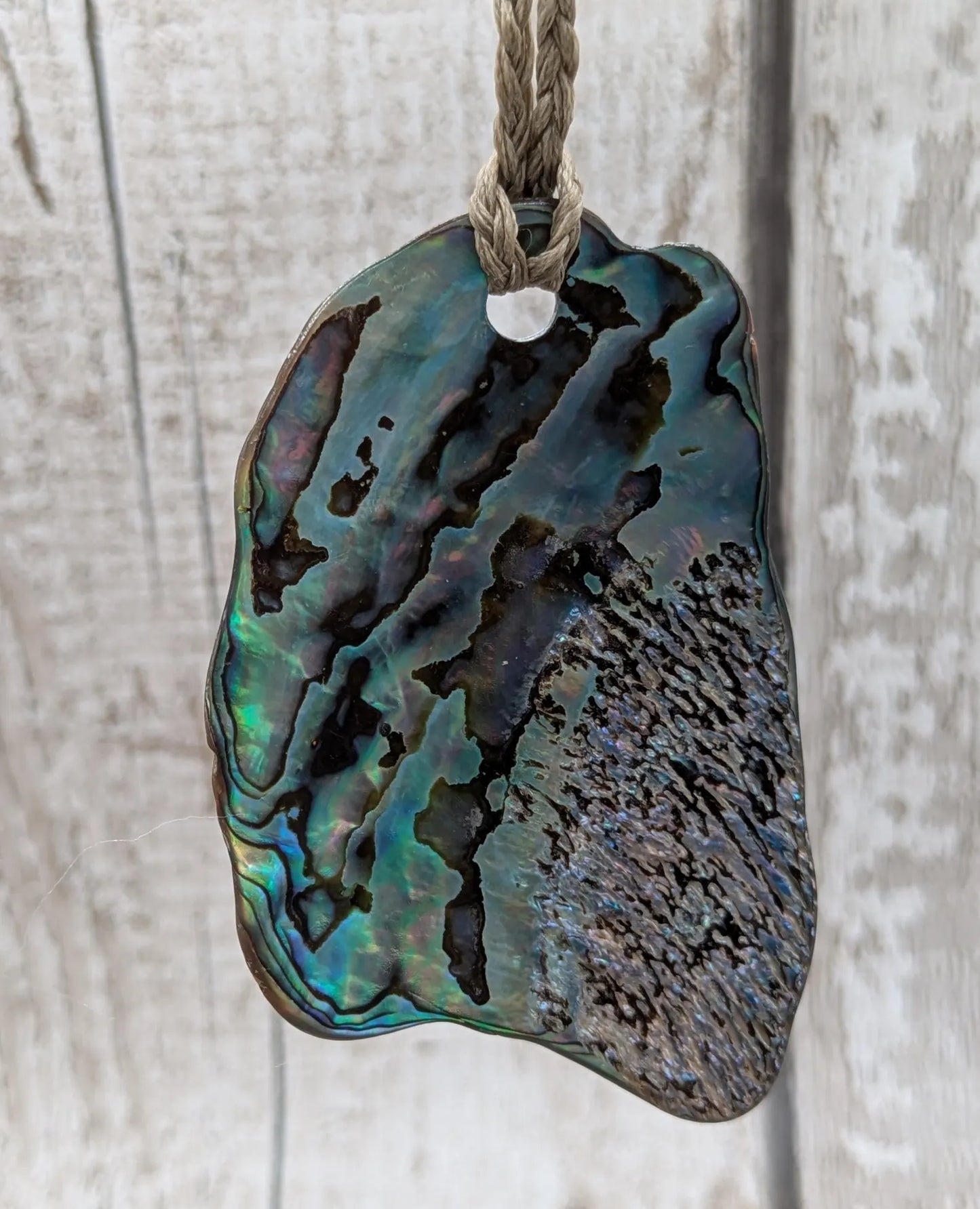 Large Freeform NZ Pāua Shell Pendant – Iridescent Abalone Statement Necklace, Natural statement Beach Jewellery.