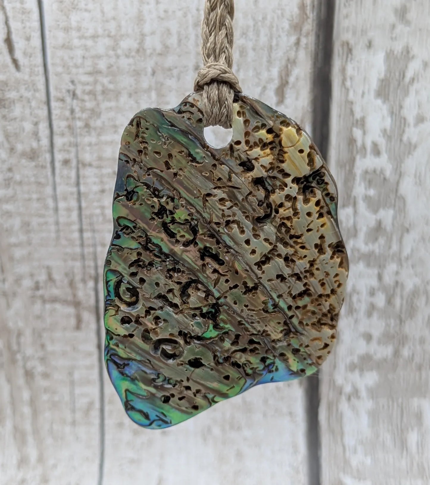 Large Freeform NZ Pāua Shell Pendant – Iridescent Abalone Statement Necklace, Natural statement Beach Jewellery.