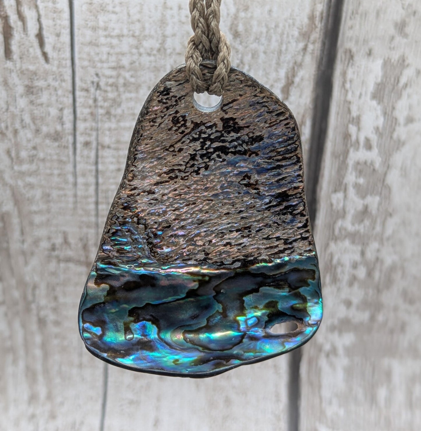 Large Freeform NZ Pāua Shell Pendant – Iridescent Abalone Statement Necklace, Natural statement Beach Jewellery.