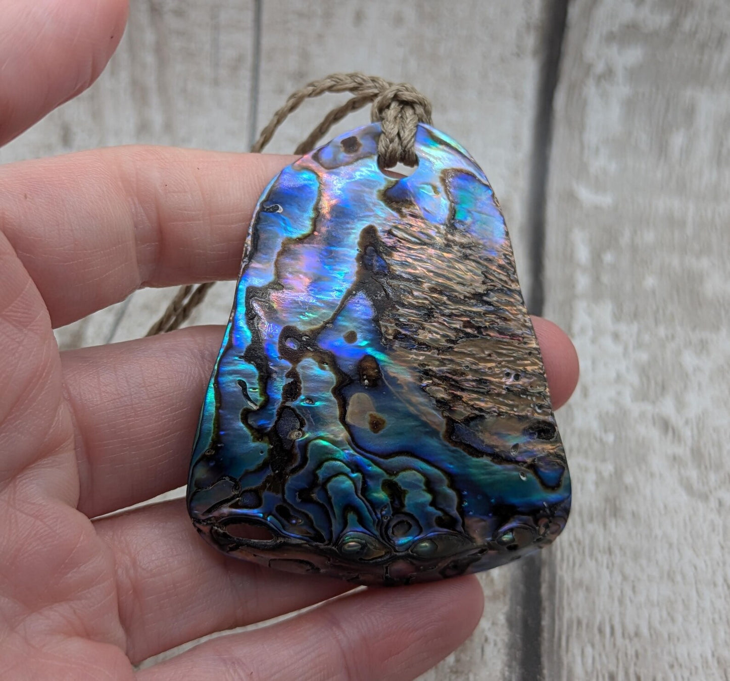Large Freeform NZ Pāua Shell Pendant – Iridescent Abalone Statement Necklace, Natural statement Beach Jewellery.