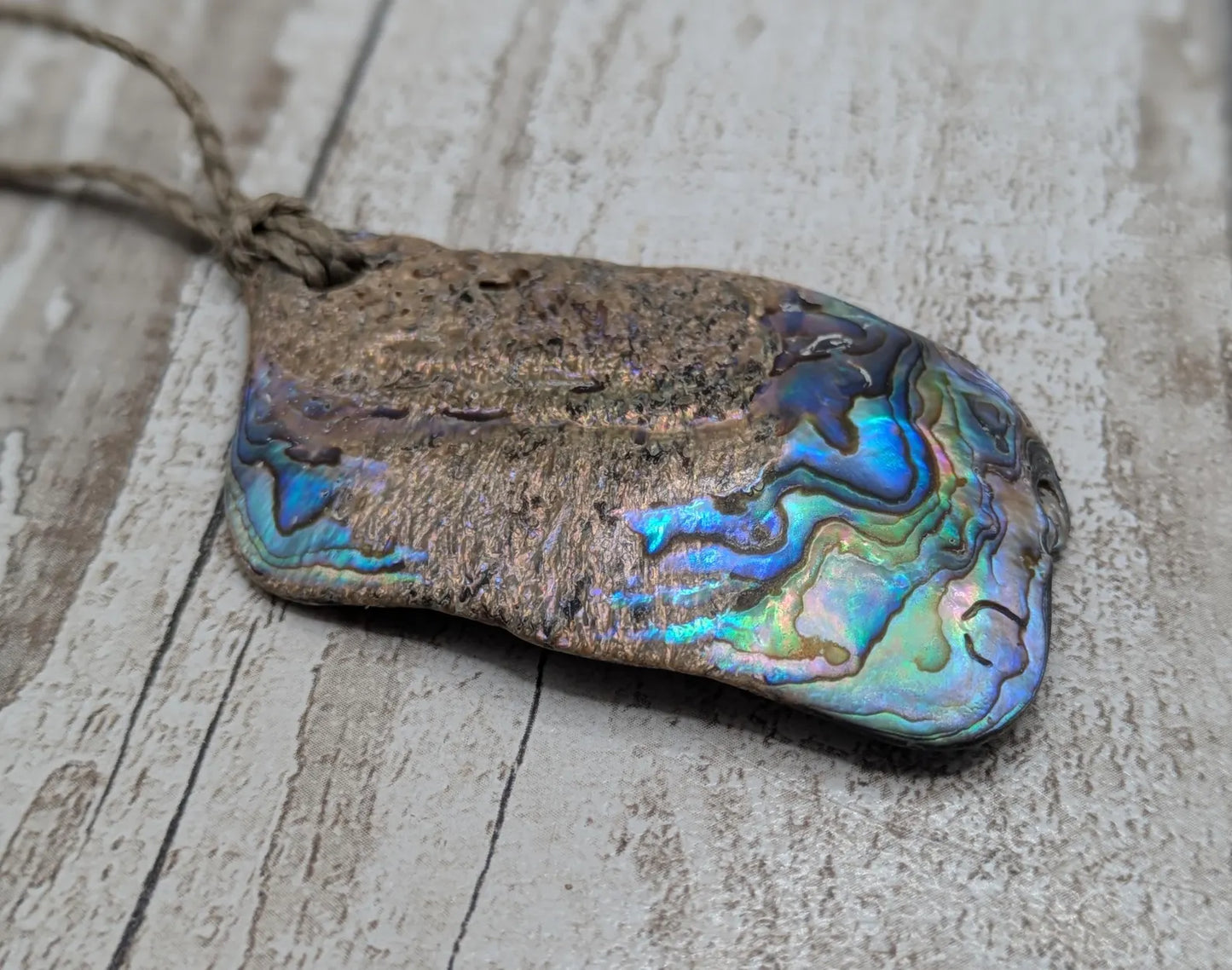 Large Freeform NZ Pāua Shell Pendant – Iridescent Abalone Statement Necklace, Natural statement Beach Jewellery.