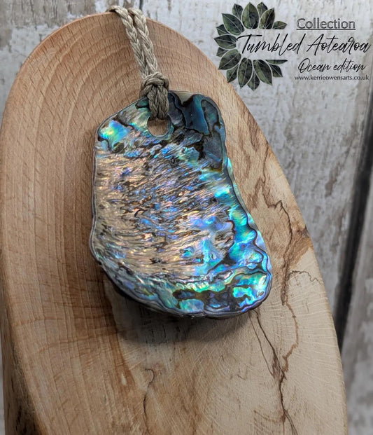 Large Freeform NZ Pāua Shell Pendant – Iridescent Abalone Statement Necklace, Natural statement Beach Jewellery.