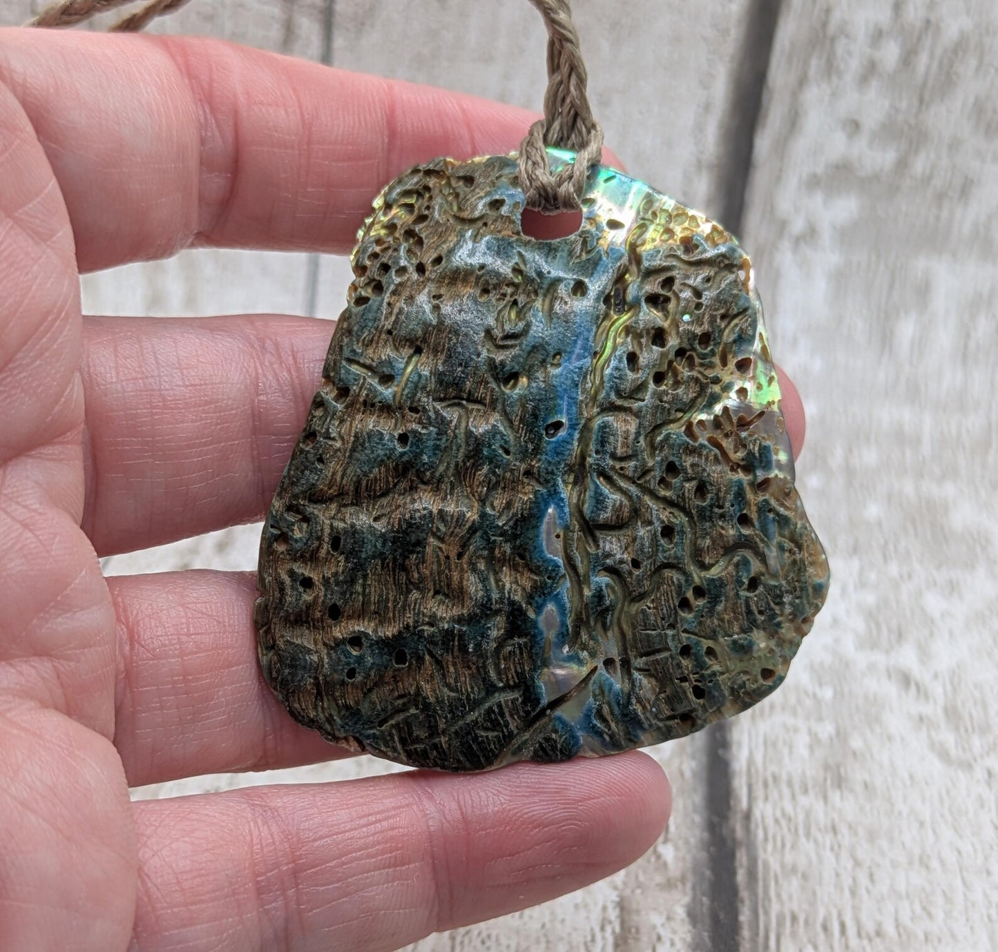 Large Freeform NZ Pāua Shell Pendant – Iridescent Abalone Statement Necklace, Natural statement Beach Jewellery.