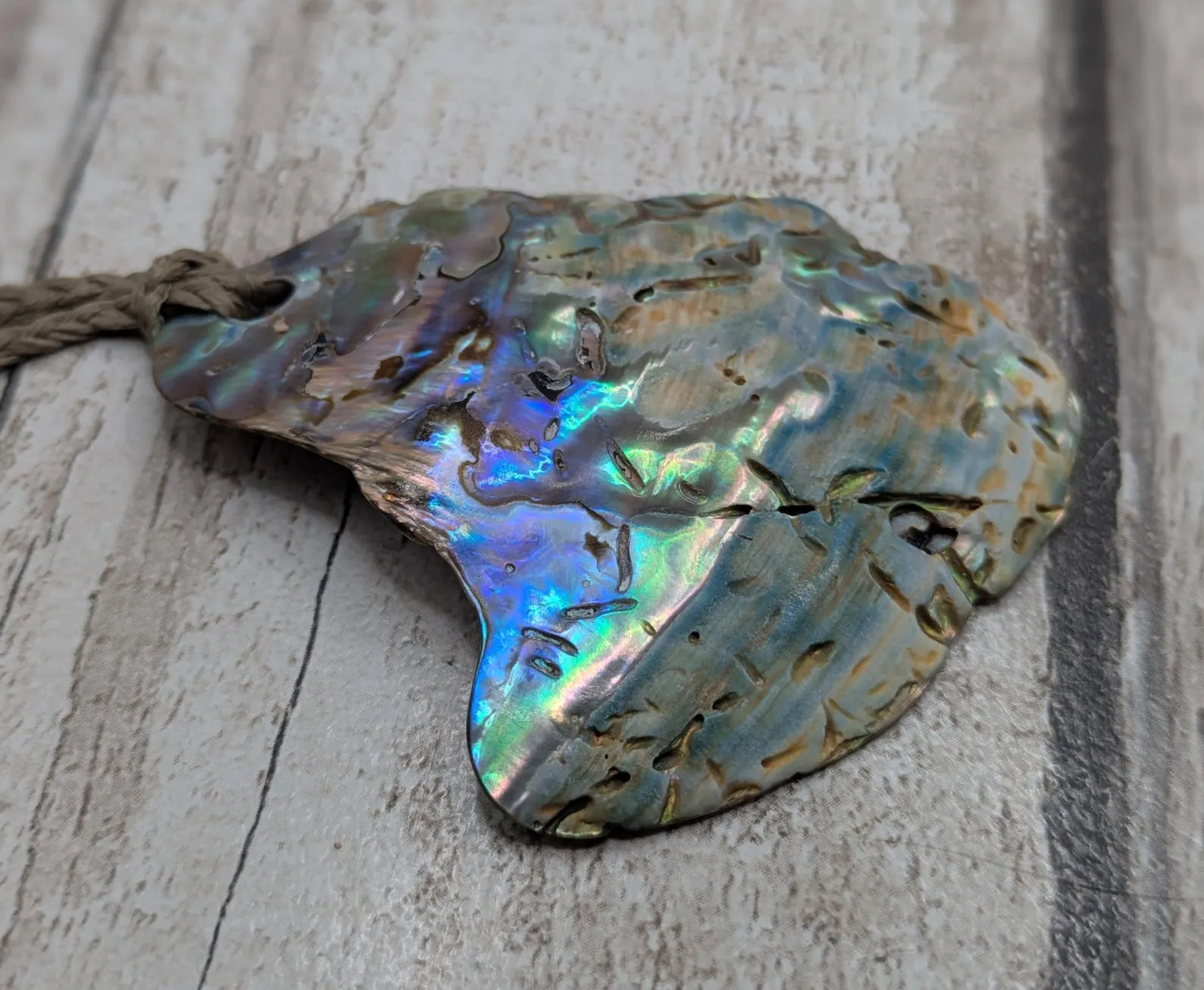 Large Freeform NZ Pāua Shell Pendant – Iridescent Abalone Statement Necklace, Natural statement Beach Jewellery.